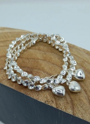 Jess and Lou Triple Strand Elasticated Bracelet With Drop Hearts